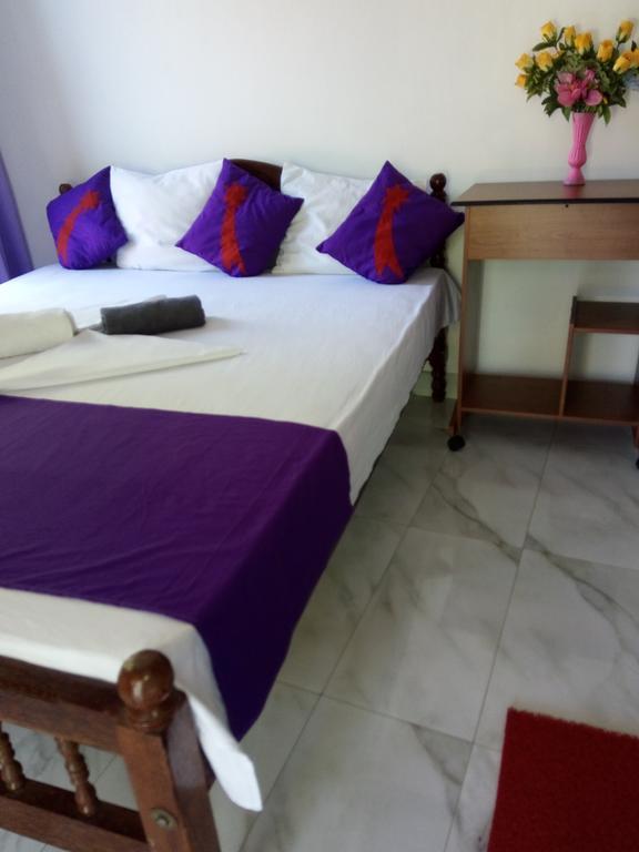 Evening Star Guest Inn Kandy Room photo